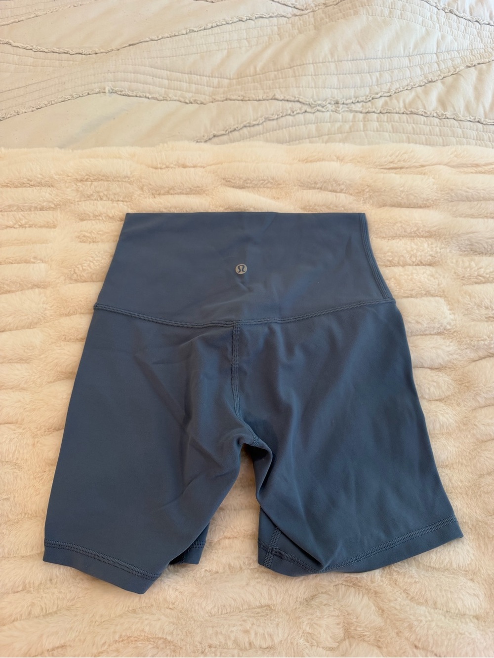 Lululemon Align High-Rise Short 6” - Picture 2 of 4